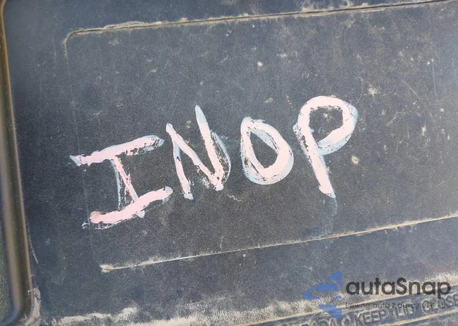 JA4AD3A30EZ020135: 41645518