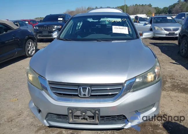 1HGCR2F80DA101939: 41646853