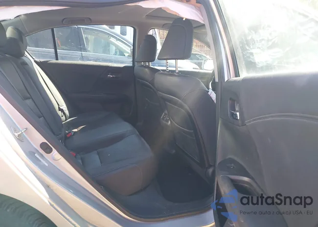 1HGCR2F80DA101939: 41646853