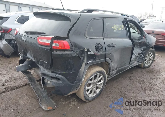 1C4PJLAB4HW661231: 41646285