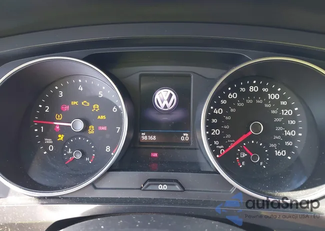 3VV3B7AX7LM067984: 41647332