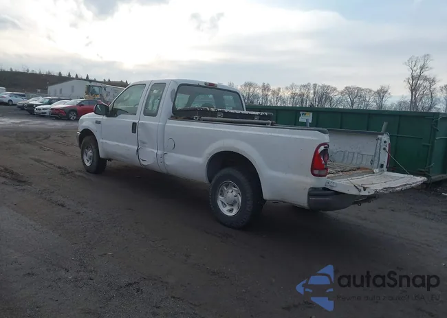 3FTNX20LX3MB49024: 41647423