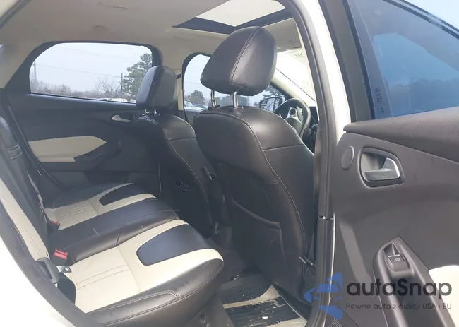 1FADP3J24DL167180: 41648208