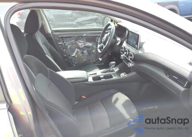 3N1AB8CV3MY215164: 41649703