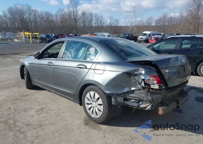 1HGCP2F35AA048189: 41650715