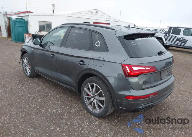 WA1E2AFY7R2010698: 41650848