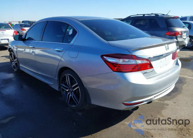 1HGCR2F55GA059133: 41651626