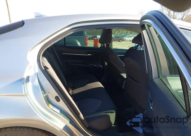 4T1B11HK2KU764084: 41652179