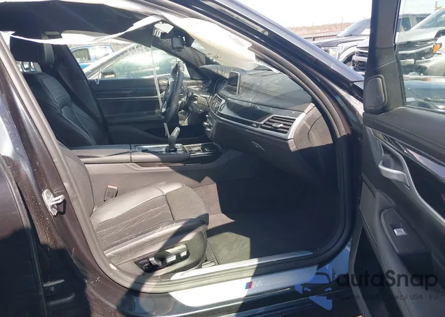 WBA7F2C55KB239578: 41652340