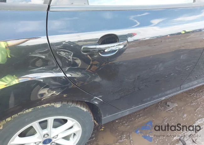 1FADP3F27FL299183: 41652349