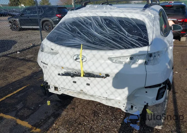 KM8K22AAXMU647635: 41656838