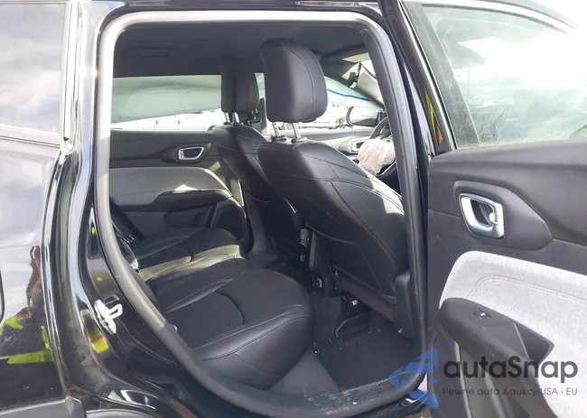 3C4NJDFN0RT140417: 41657031