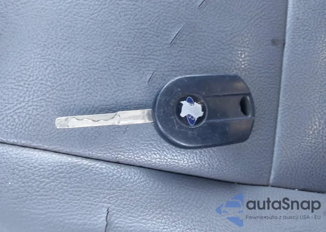 1FTYR2DM2JKA73863: 41656343