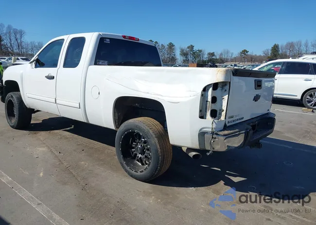 1GCSCREA3AZ240775: 41656397