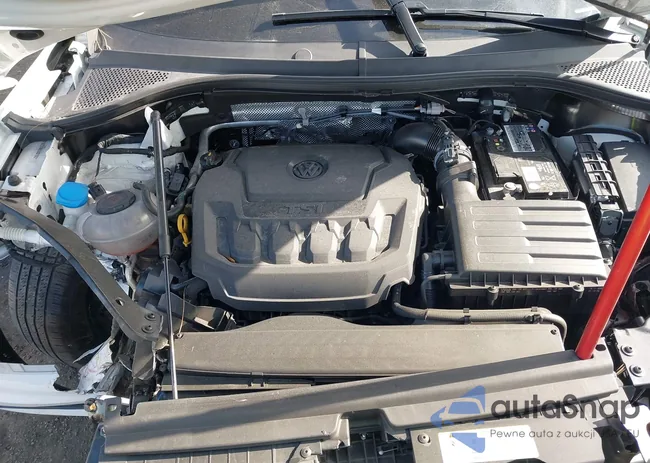 3VV2B7AXXMM033132: 41657366