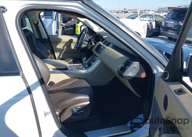 SALWR2VF2FA520057: 41658926