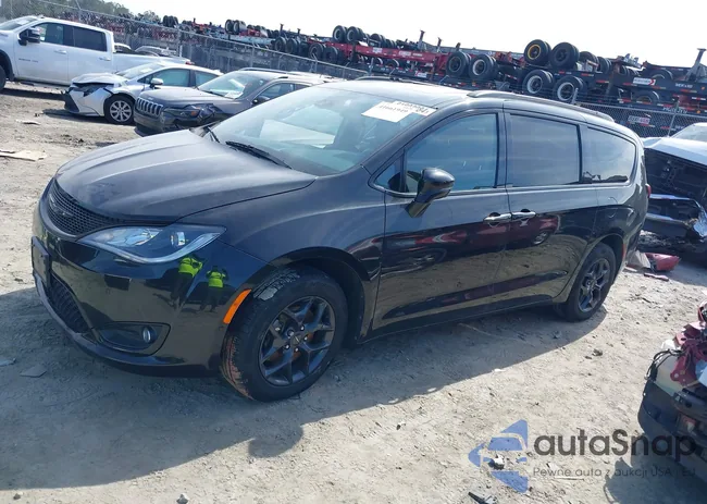 2C4RC1GG3KR617683: 41661949