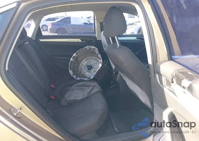 1VWAT7A30GC021952: 41661248