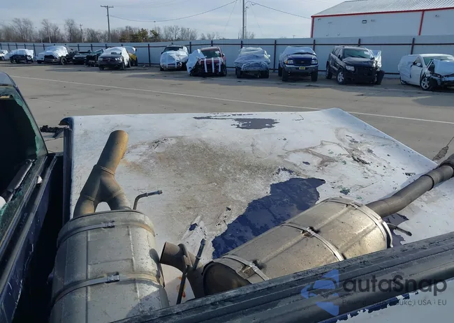 1FTRF12W29KA68508: 41662633