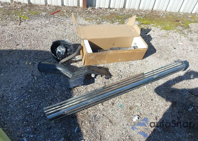 WDCYC3HF3EX221489: 41664152