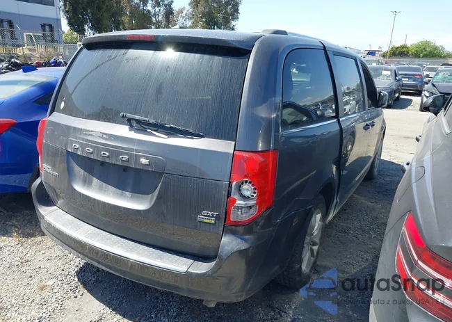 2C4RDGCG7JR203374: 41664694