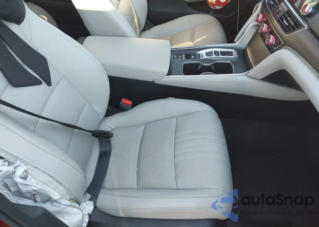 1HGCV3F5XMA005677: 41665080