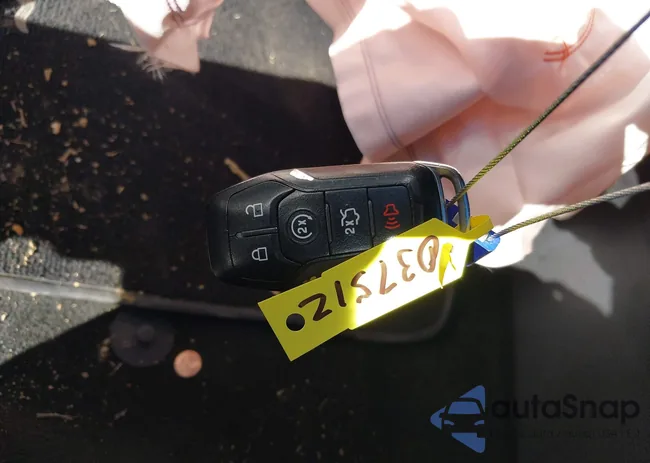 1FA6P8CF5H5213549: 41665396