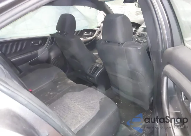 1FAHP2H81EG139191: 41667111