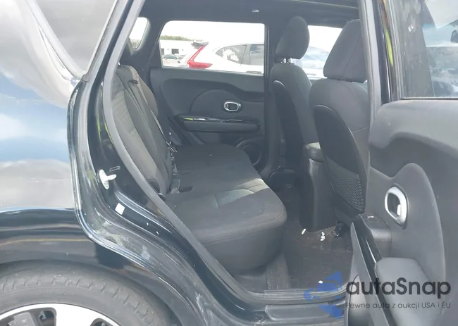 KNDJX3A57F7140686: 41666334