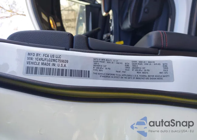 1C4RJFLG2MC759639: 41668641