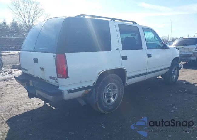 1GKEK13R2WJ718818: 41668906