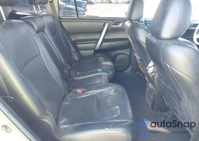 5TDZK3EH6DS106053: 41670044