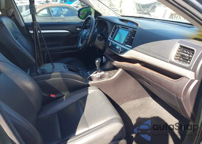 5TDKZRFH2HS526283: 41669159