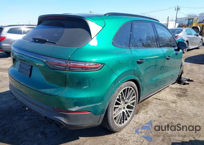 WP1AE2AY7NDA26826: 41669548