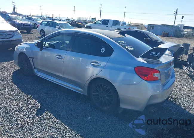 JF1VA2P63F9833388: 41670757