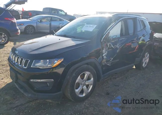 3C4NJDBB1JT484239: 41670446