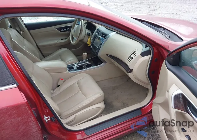 1N4AL3AP2DC146743: 41671988