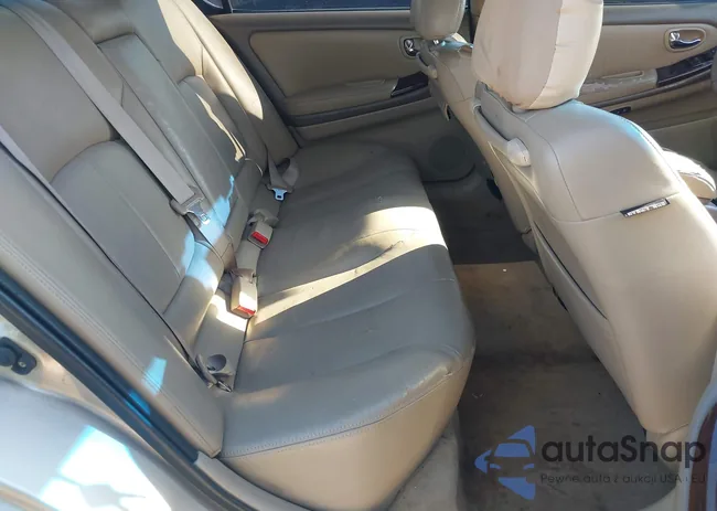 JNKCA31A11T037494: 41671389