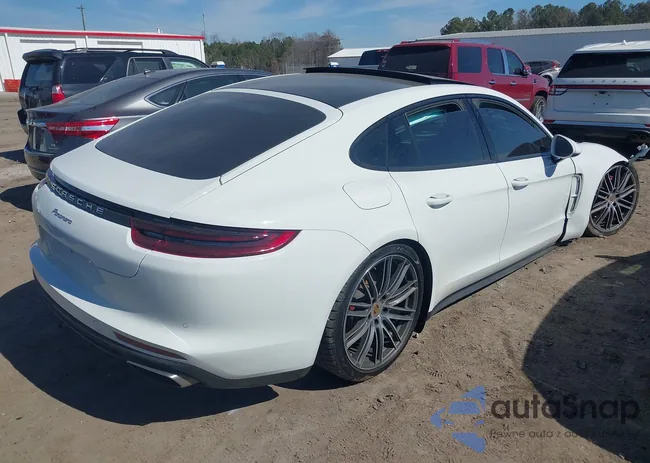 WP0AA2A74JL105312: 41672584