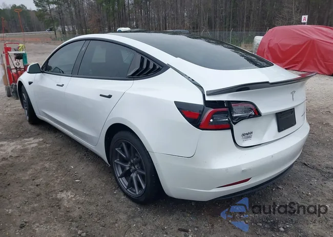 5YJ3E1EB9MF014985: 41672208