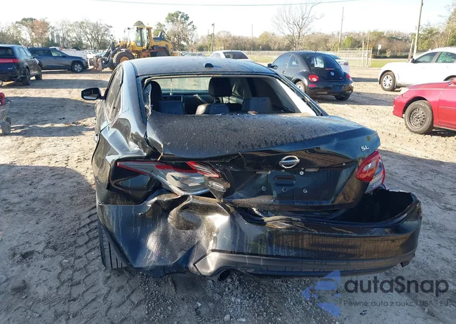 1N4AL3AP6JC150824: 41672515