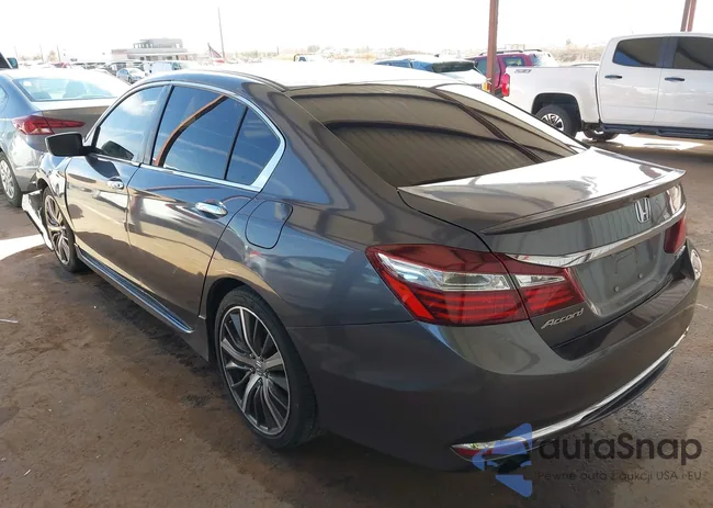 1HGCR2F50HA080098: 41673574