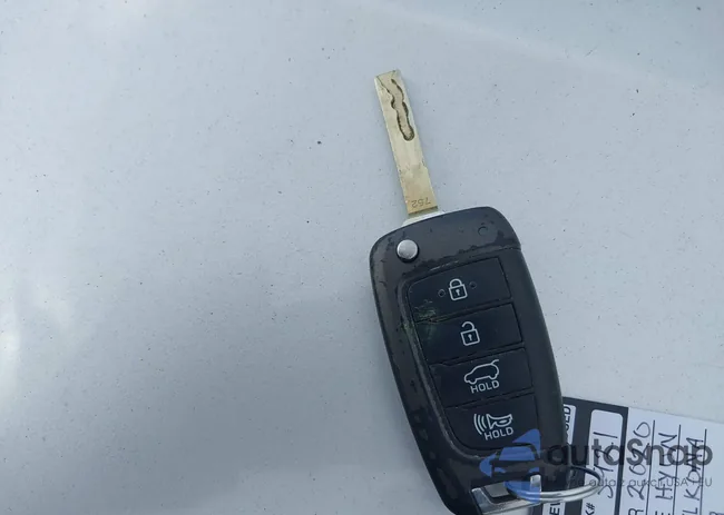 KM8K1CAA0LU444678: 41673612