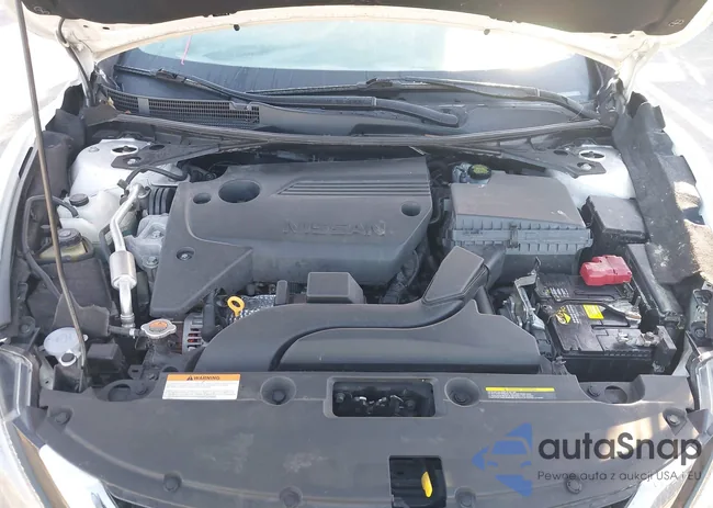 1N4AL3AP5JC278276: 41673683