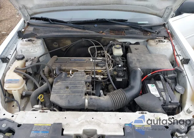 1G1ND52F95M215328: 41673258