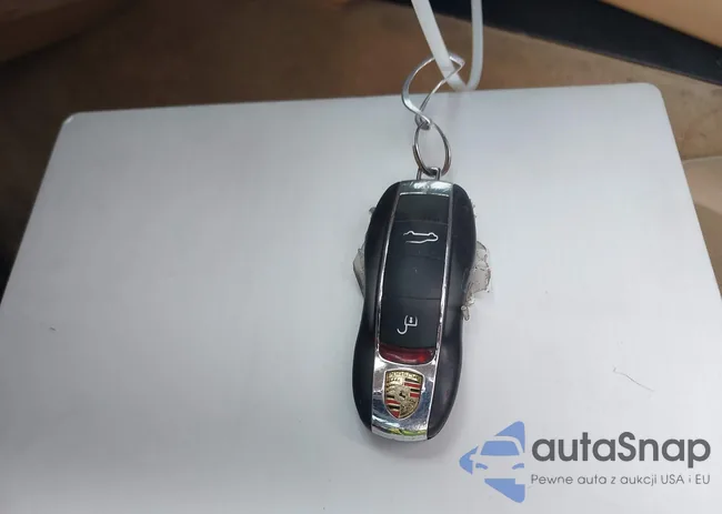 WP0AA2A70CL013973: 41675608