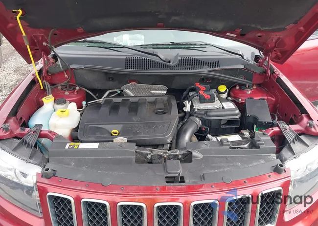 1C4NJDBB7FD332348: 41676545