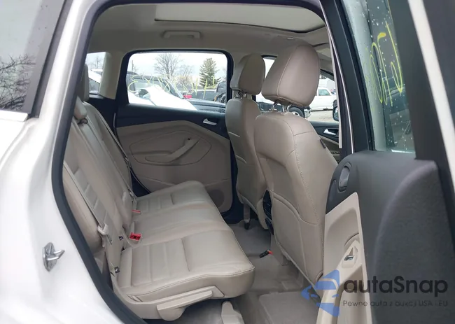 1FADP5BU5FL100943: 41678083