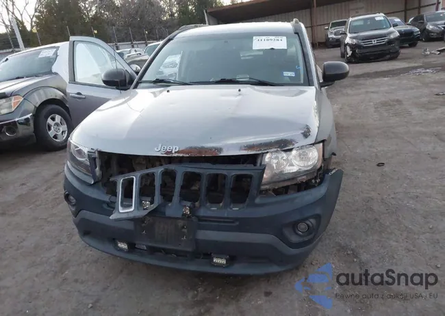 1C4NJDBB6HD138221: 41678560