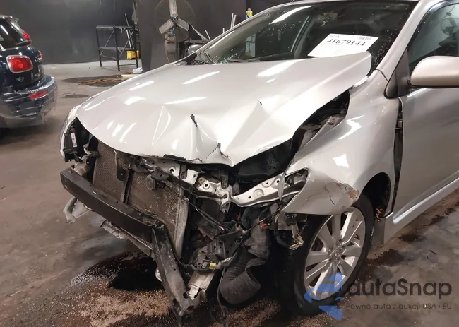 1NXBU40E39Z082212: 41679144